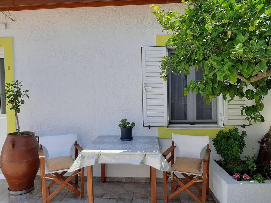 Ferienwohnung Lemon Garden 2 Karidi Exterior foto